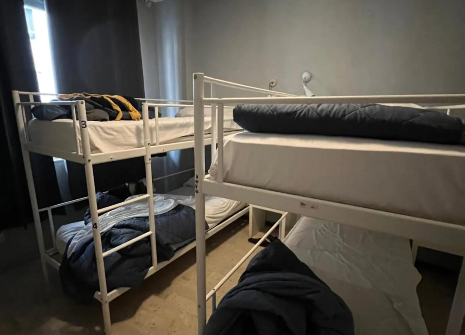 Lion University &Youth Hostel Milano 2*,  Italia