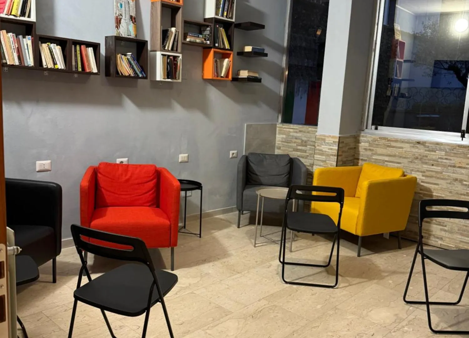 Lion University & Youth Hostel Milano Ιταλία