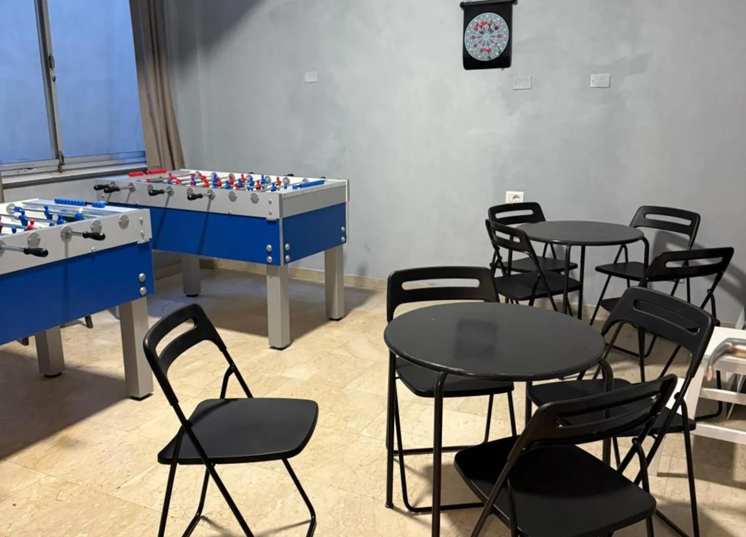 Lion University & Youth Hostel Milano 0*, Μιλάνο