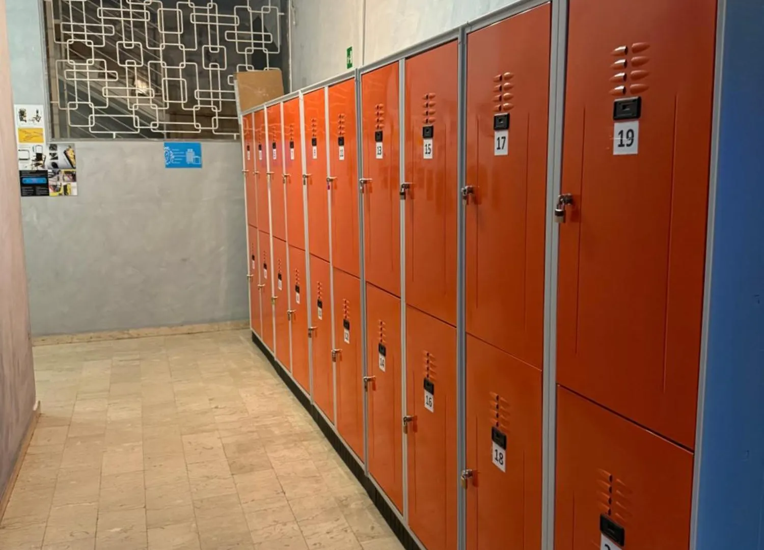 Lion University & Youth Hostel Milano