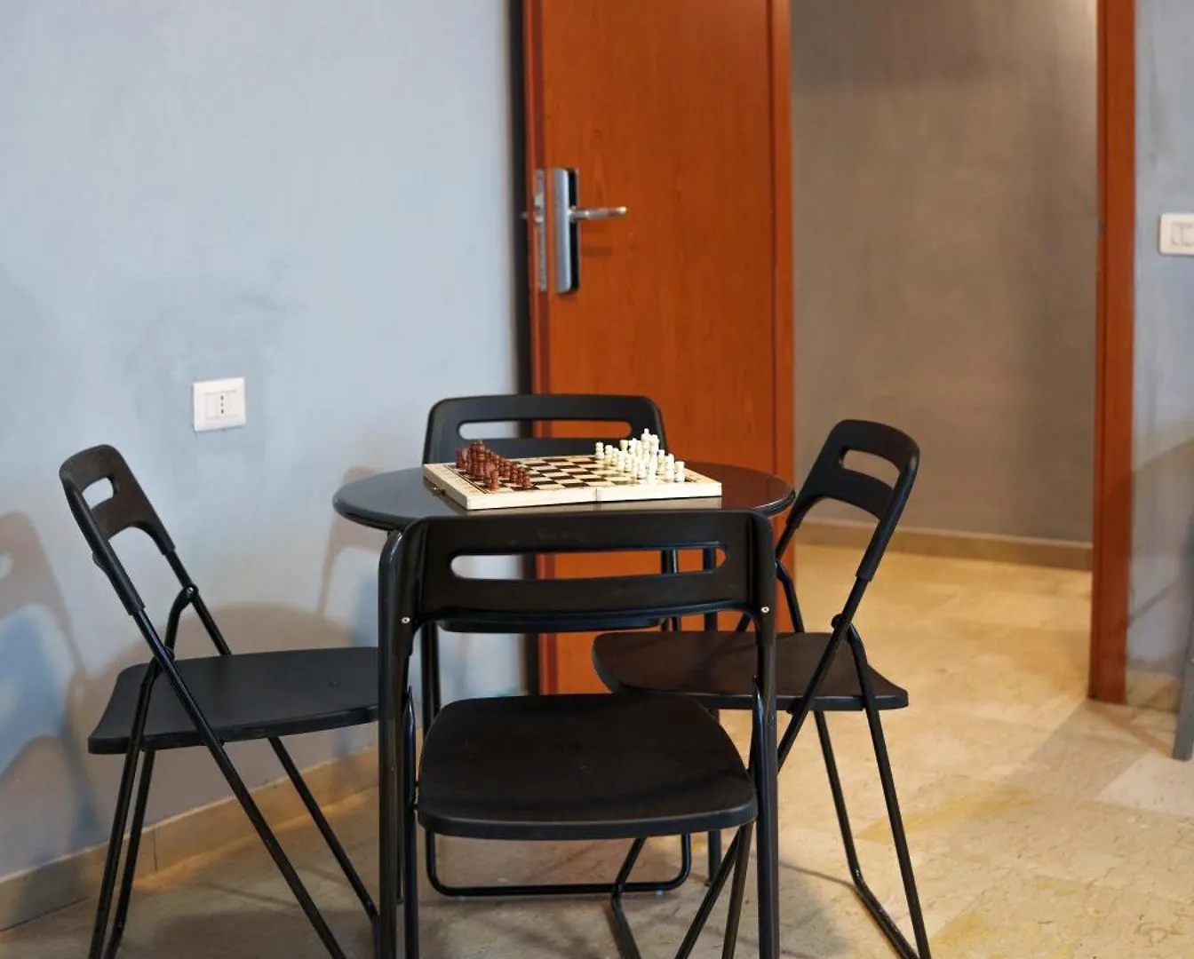 Lion University & Youth Hostel Milano